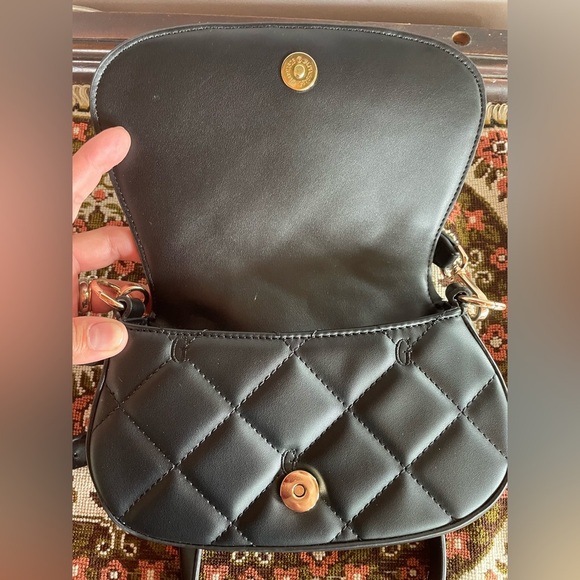 GUESS Black Quilted Crossbody Bag - Picture 2 of 6